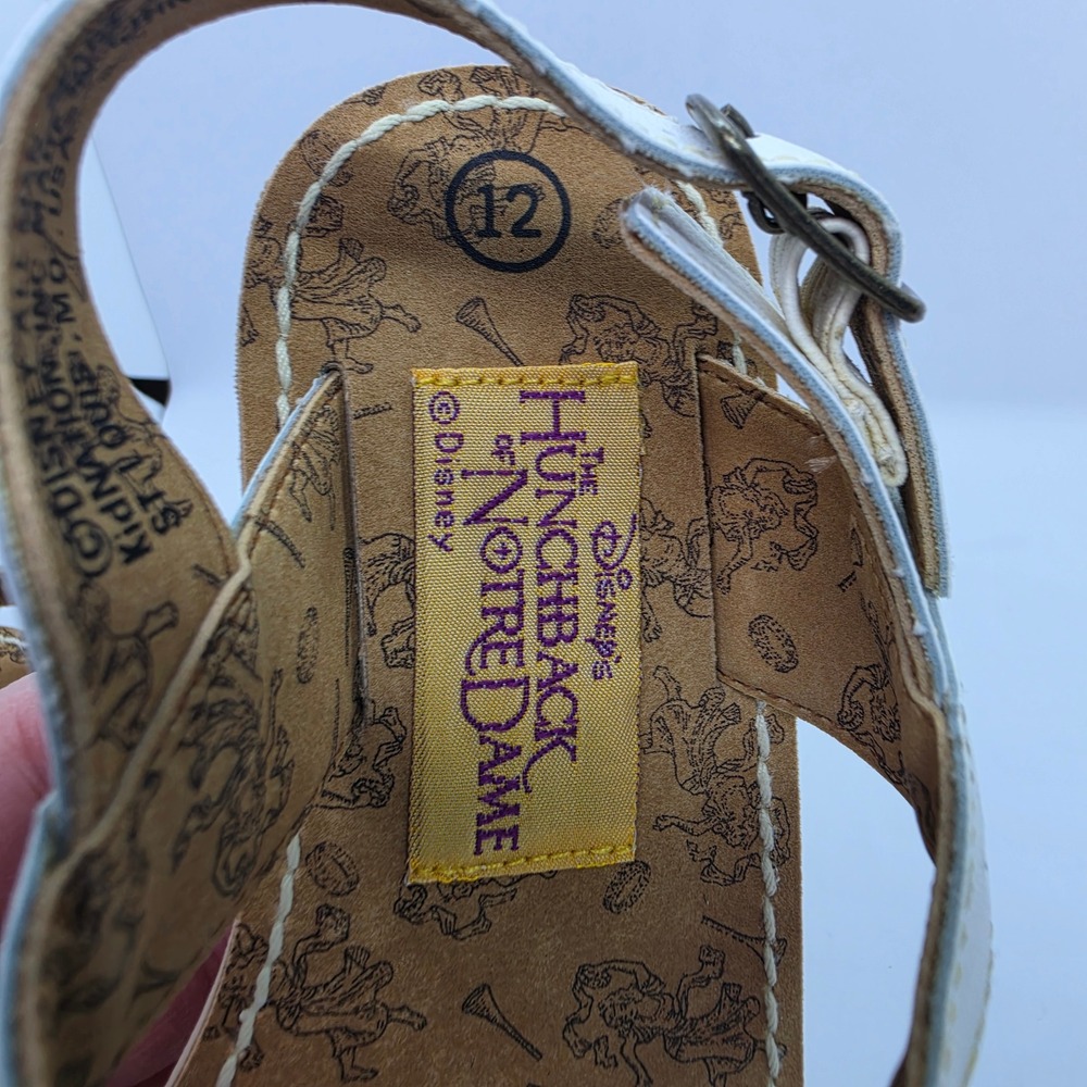 Vintage Disney Hunchback of Notre Dame Sun Moon Sandals Kids Size 12 White 90s - Picture 3 of 11
